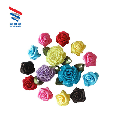 Farbenfrohe vorgefertigte Flecken Rose Blume Band Kleine und zarte Stil nach Ihren Bedürfnissen